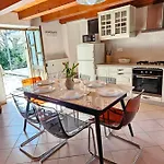 Stonehouse Ana With Jacuzzi Rovinj-krmed Σπίτι διακοπών Krmed