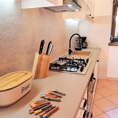 Holiday home Stonehouse Ana With Jacuzzi Rovinj-krmed Krmed