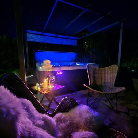 Stonehouse Ana With Jacuzzi Rovinj-krmed Krmed